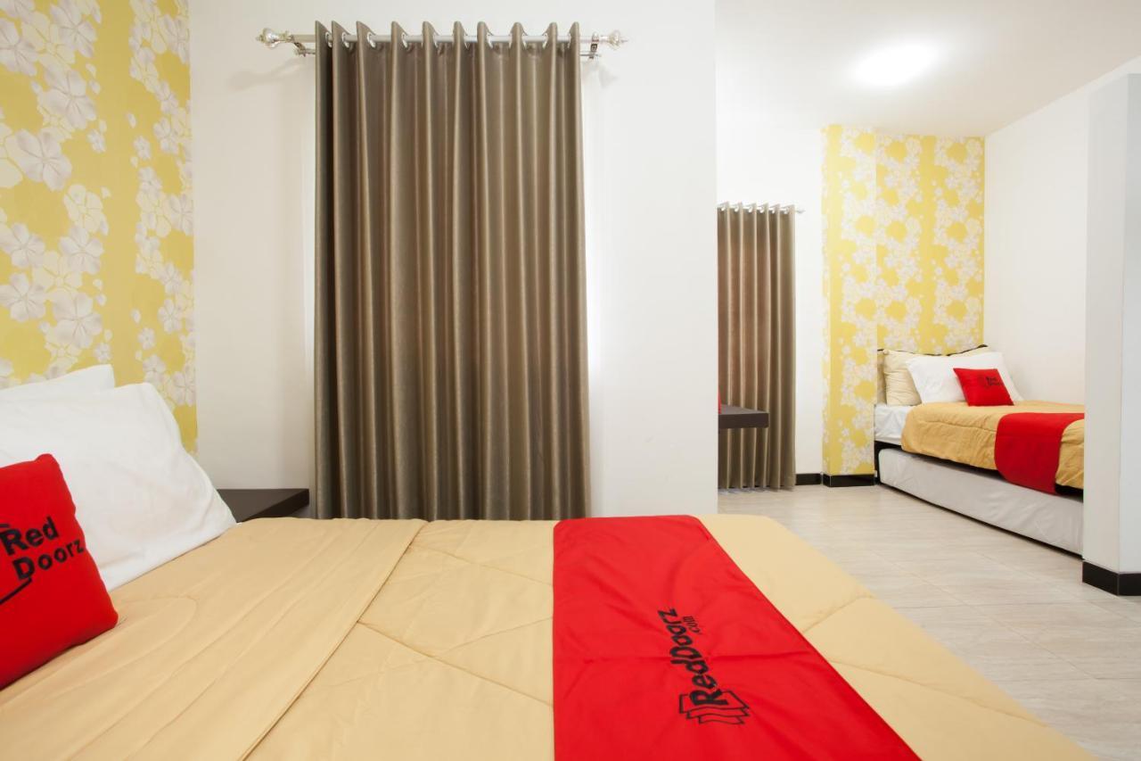 Reddoorz Near Museum Angkut Batu Hotel Exterior foto